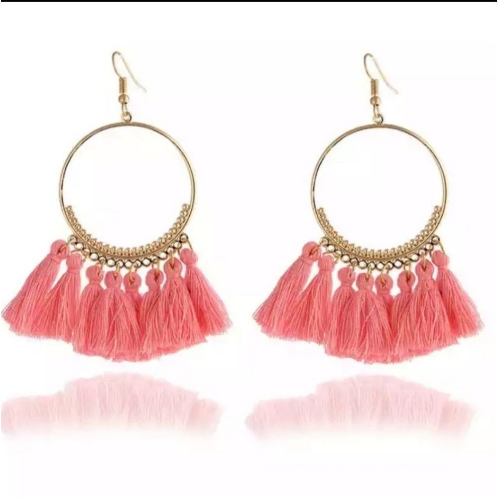 Pink fringed earrings - Picture 1 of 2